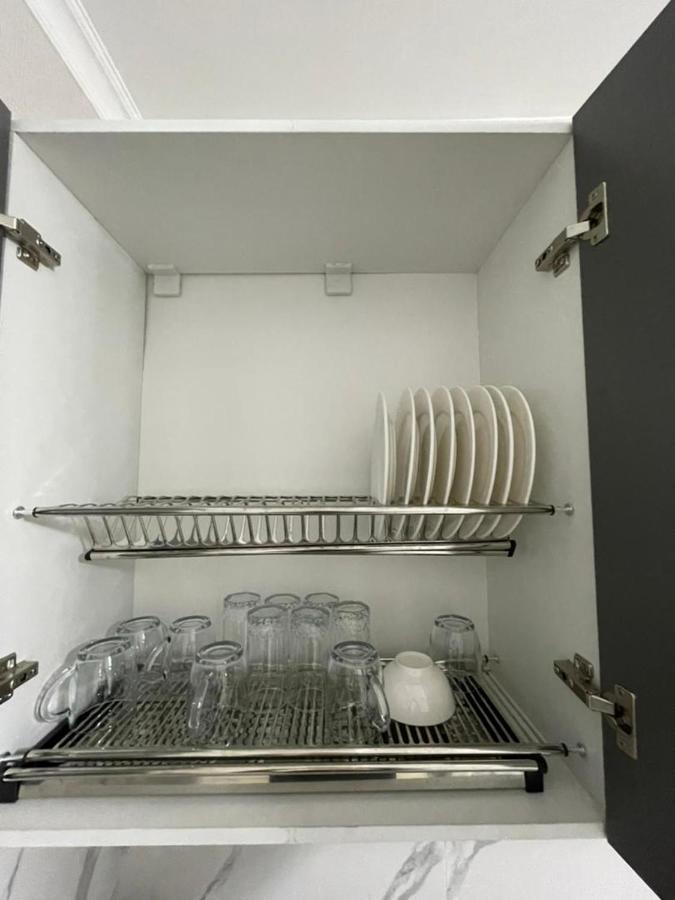 Apartment In Street Toktogula 77 Bisjkek Eksteriør bilde