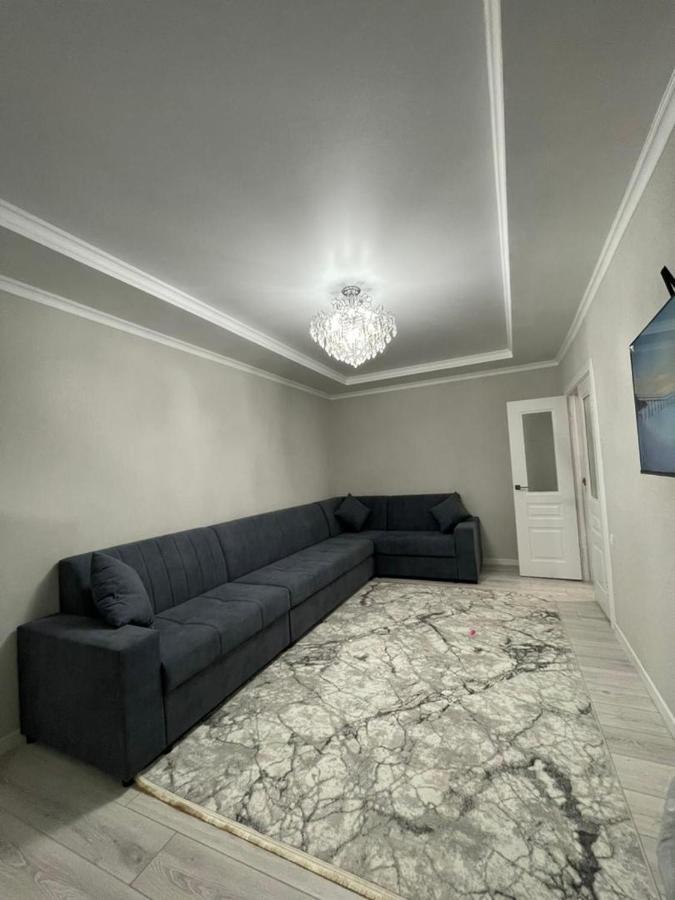 Apartment In Street Toktogula 77 Bisjkek Eksteriør bilde